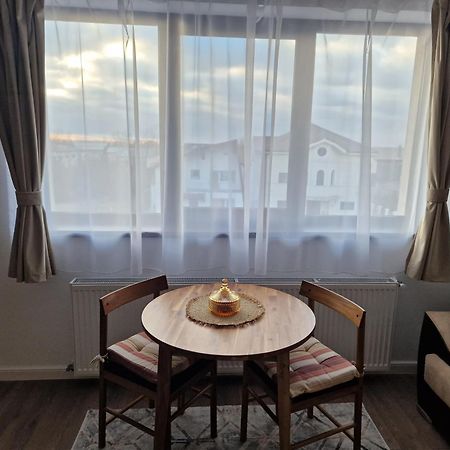 Craitelor Boutique Airport Apartment Otopeni Extérieur photo