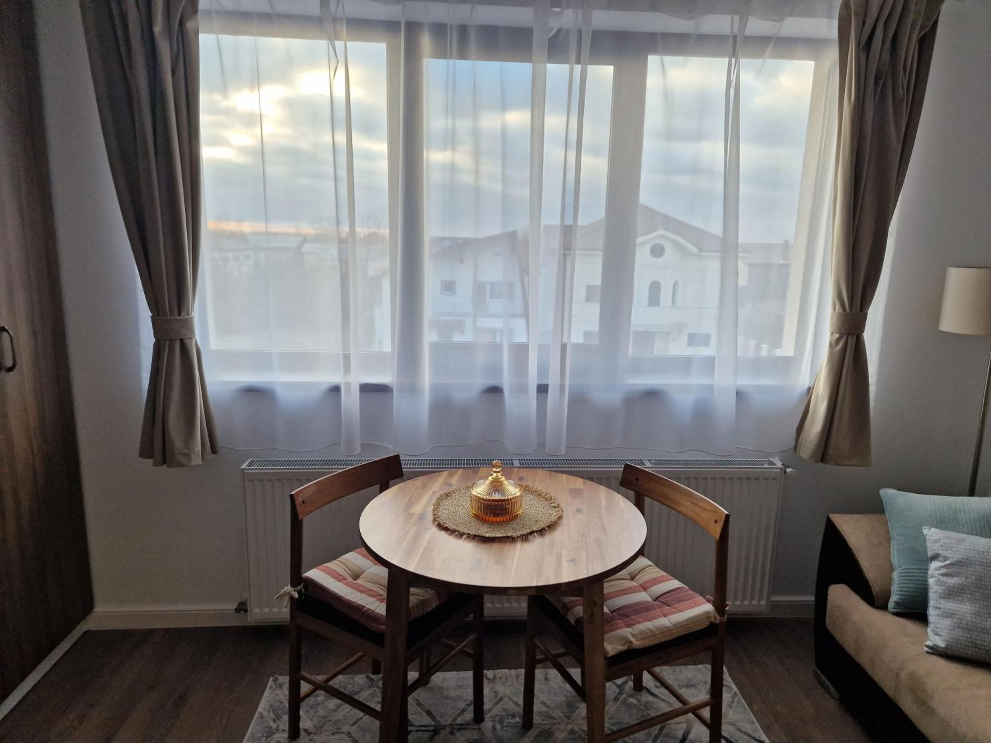 Craitelor Boutique Airport Apartment Otopeni Extérieur photo